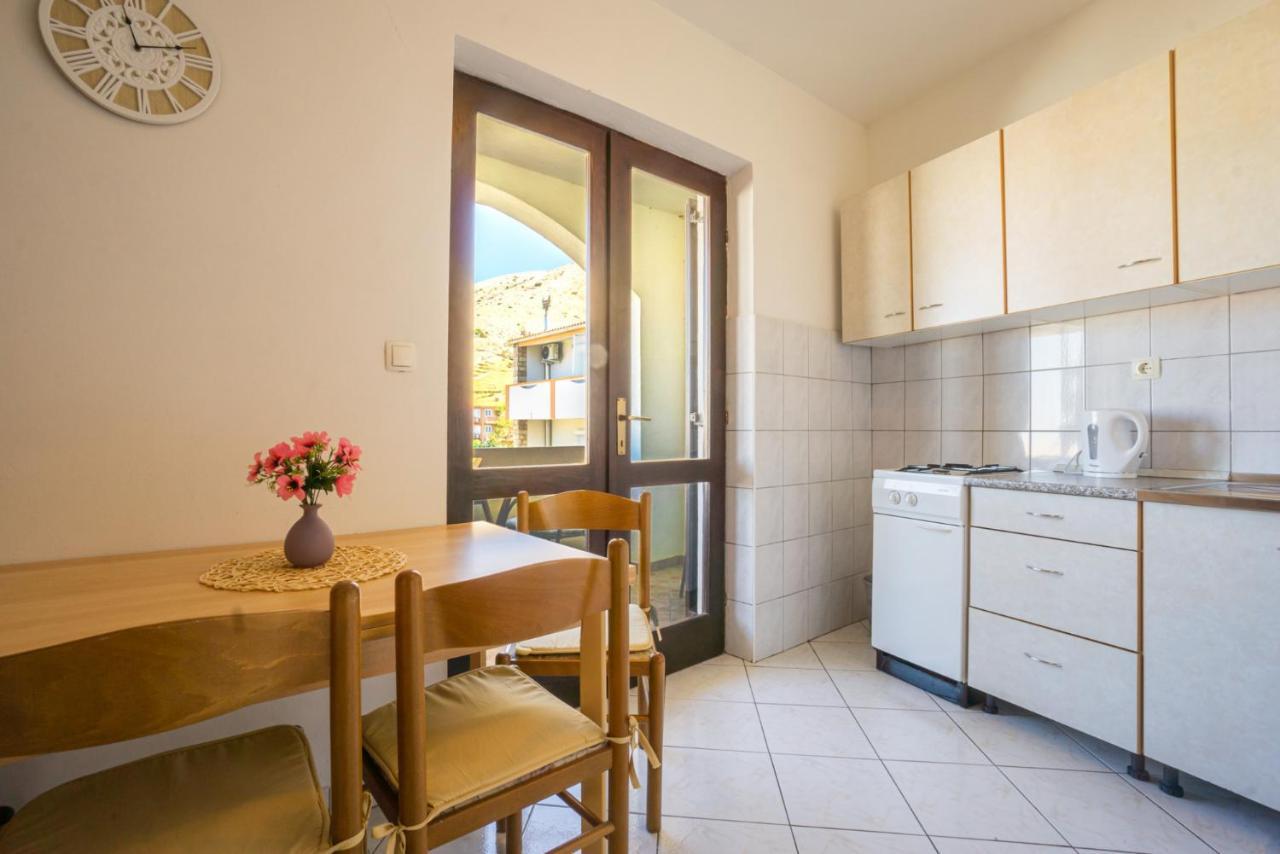 Apartment And Room Bacic Metajna Kültér fotó
