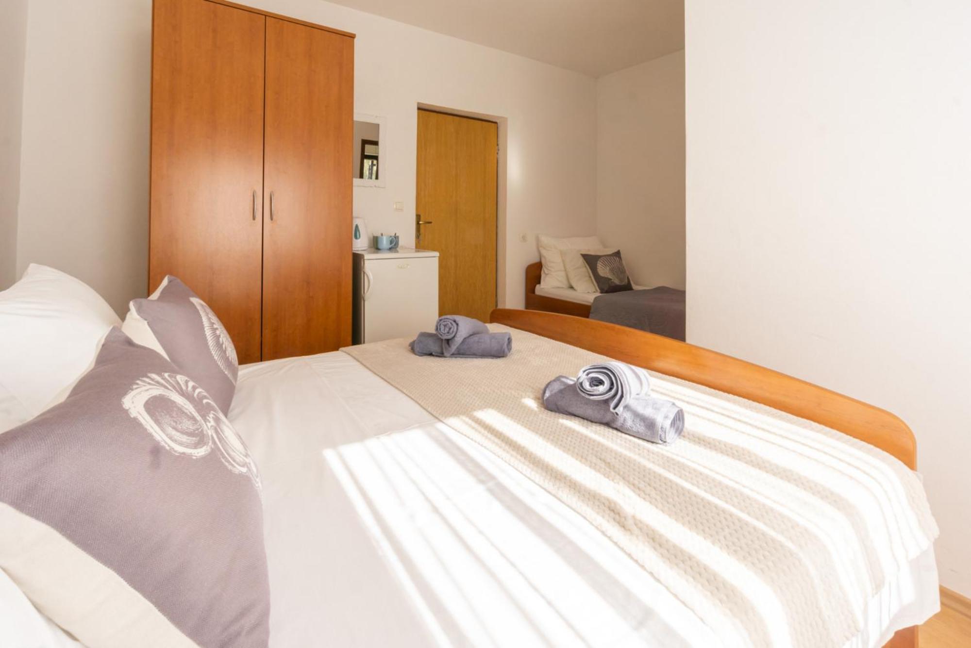 Apartment And Room Bacic Metajna Szoba fotó